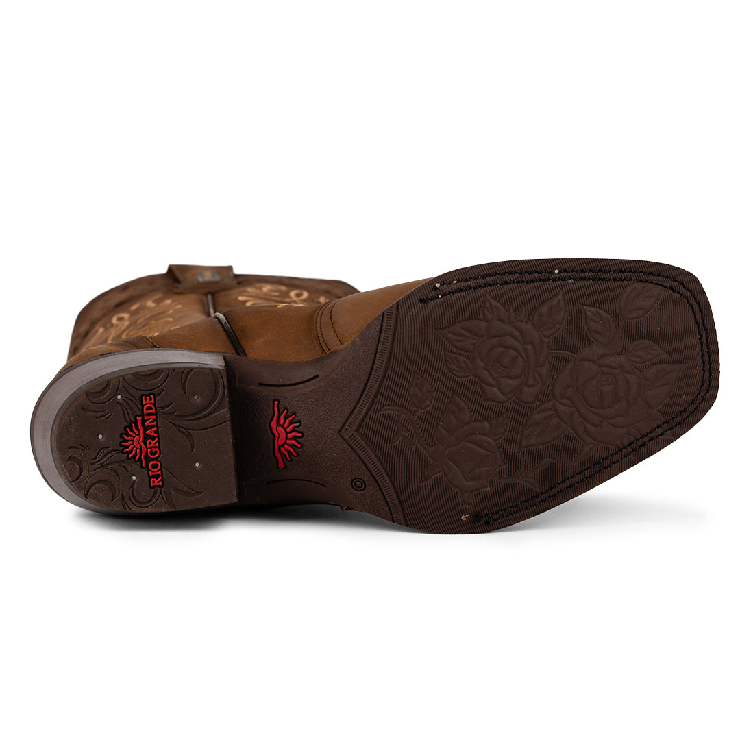 Suela resistente de la Bota Vaquera Alta Rio Grande Melissa, diseñada para ofrecer comodidad y durabilidad en distintas ocasiones.