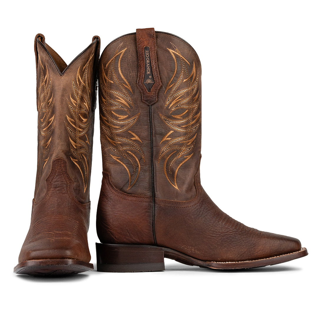 Vista lateral y frontal de la Bota Vaquera Rio Grande Fenix, con estilo auténtico y tecnología antiderrape, disponible en Boot Place.