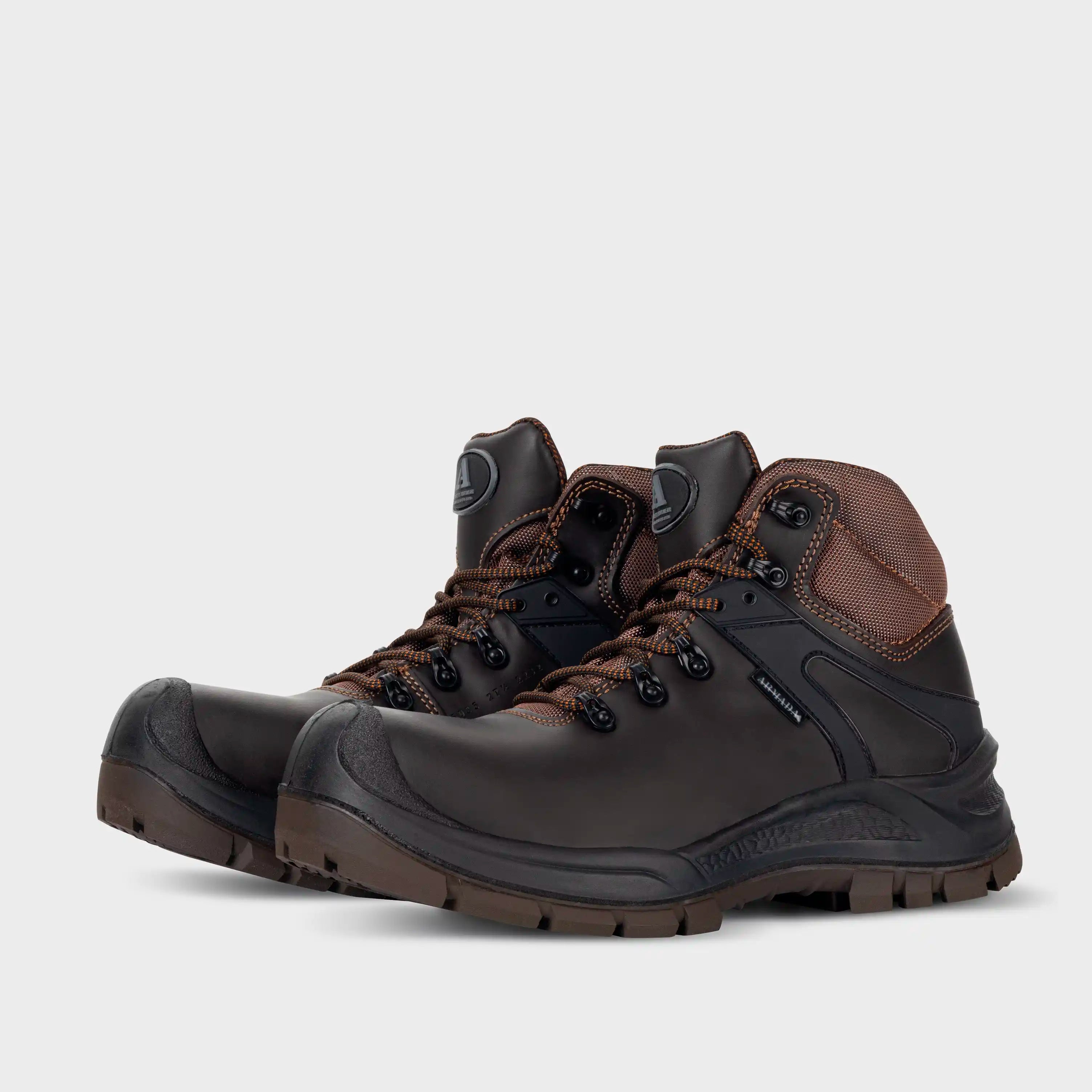 Bota SUPREME Armada 5035C