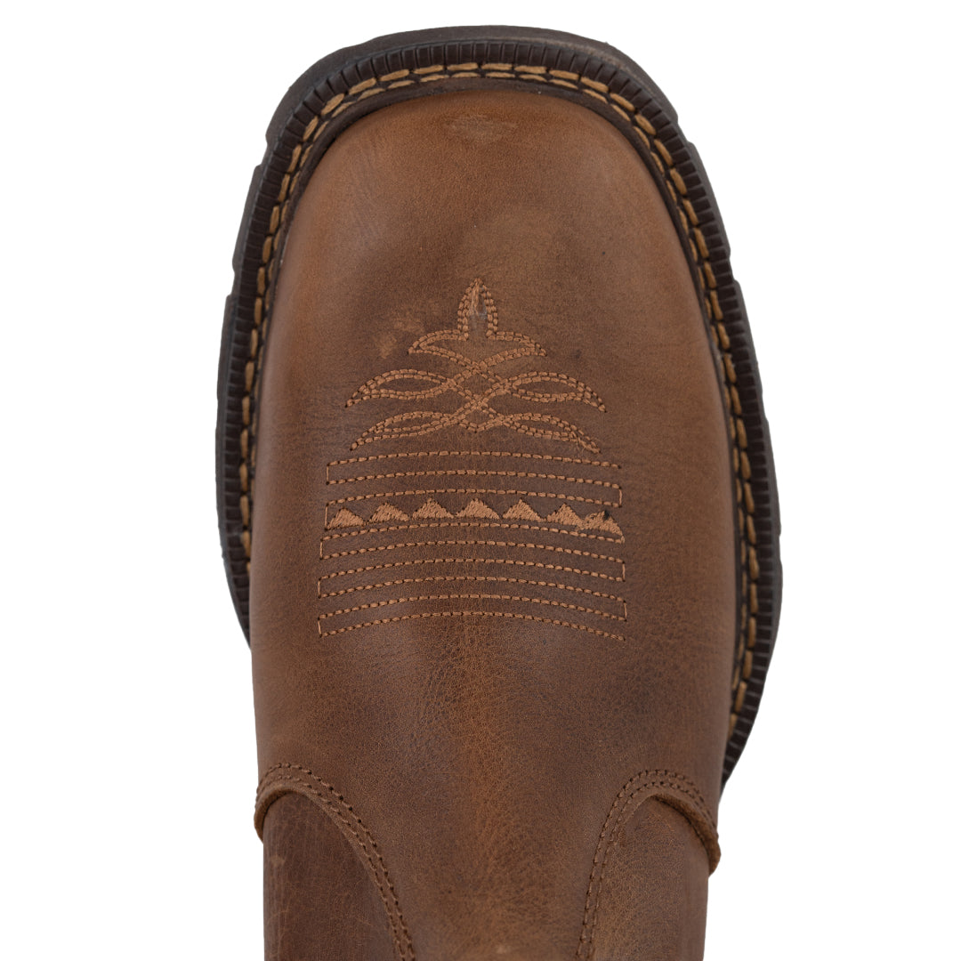 Punta de la bota Chelsea de trabajo Cebu Outback Crazy Tan disponible en Boot Place.